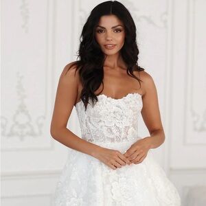 Untamed Petals Jaqueline Dress